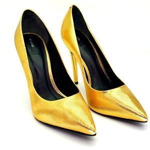 Aldo Size 9 Gold Pointy Toes With Stiletto Heels
